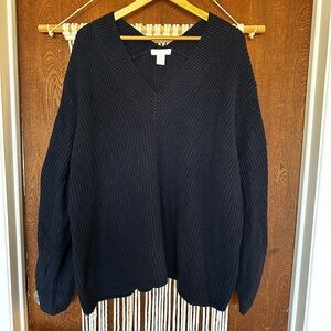 H&M V-Neck Ribbed Knit Sweater